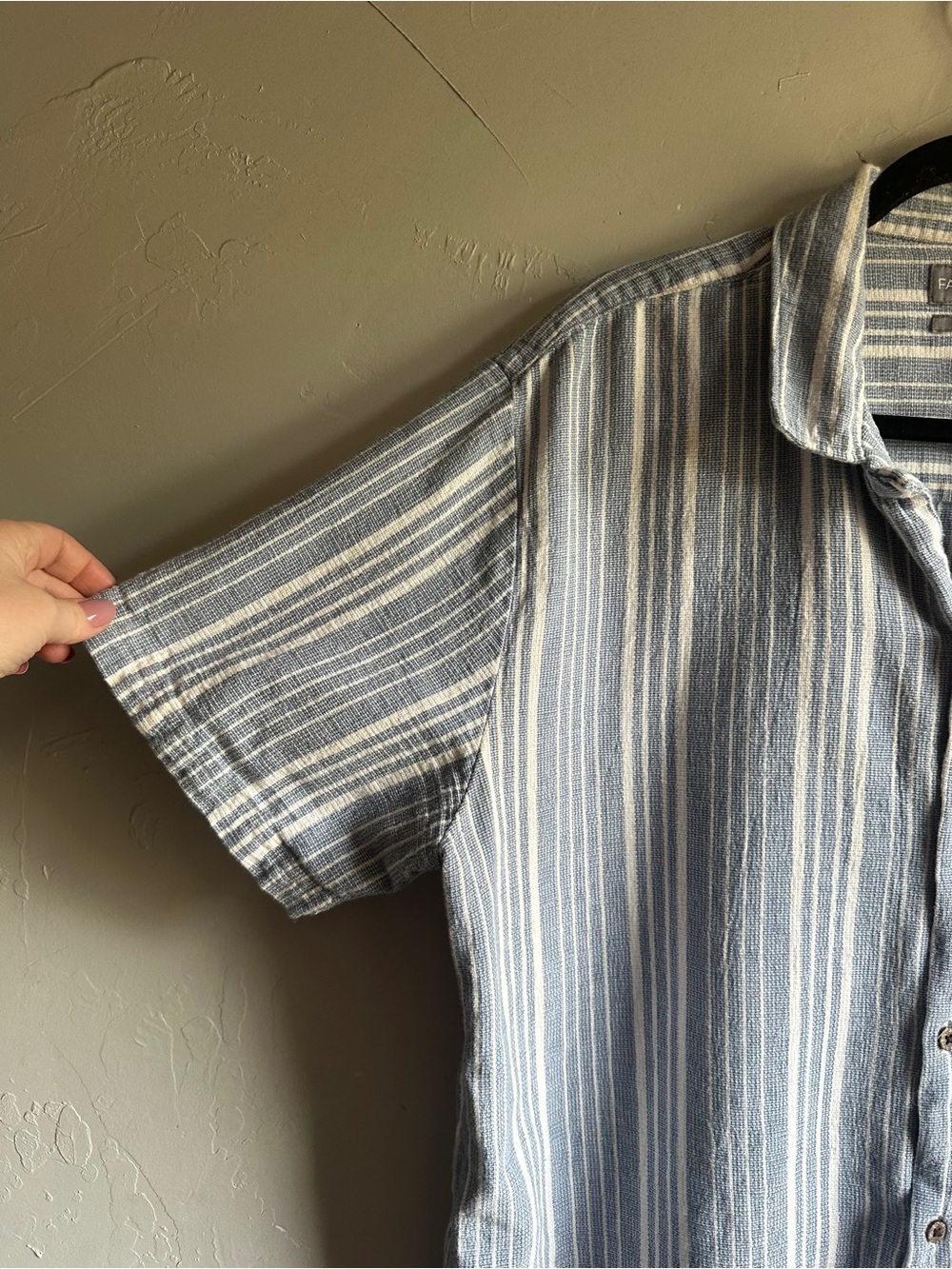Falls Creek Mens XL Blue Stripe Textured Cotton Resort Shirt Coastal Camp Collar - Picture 4 of 10